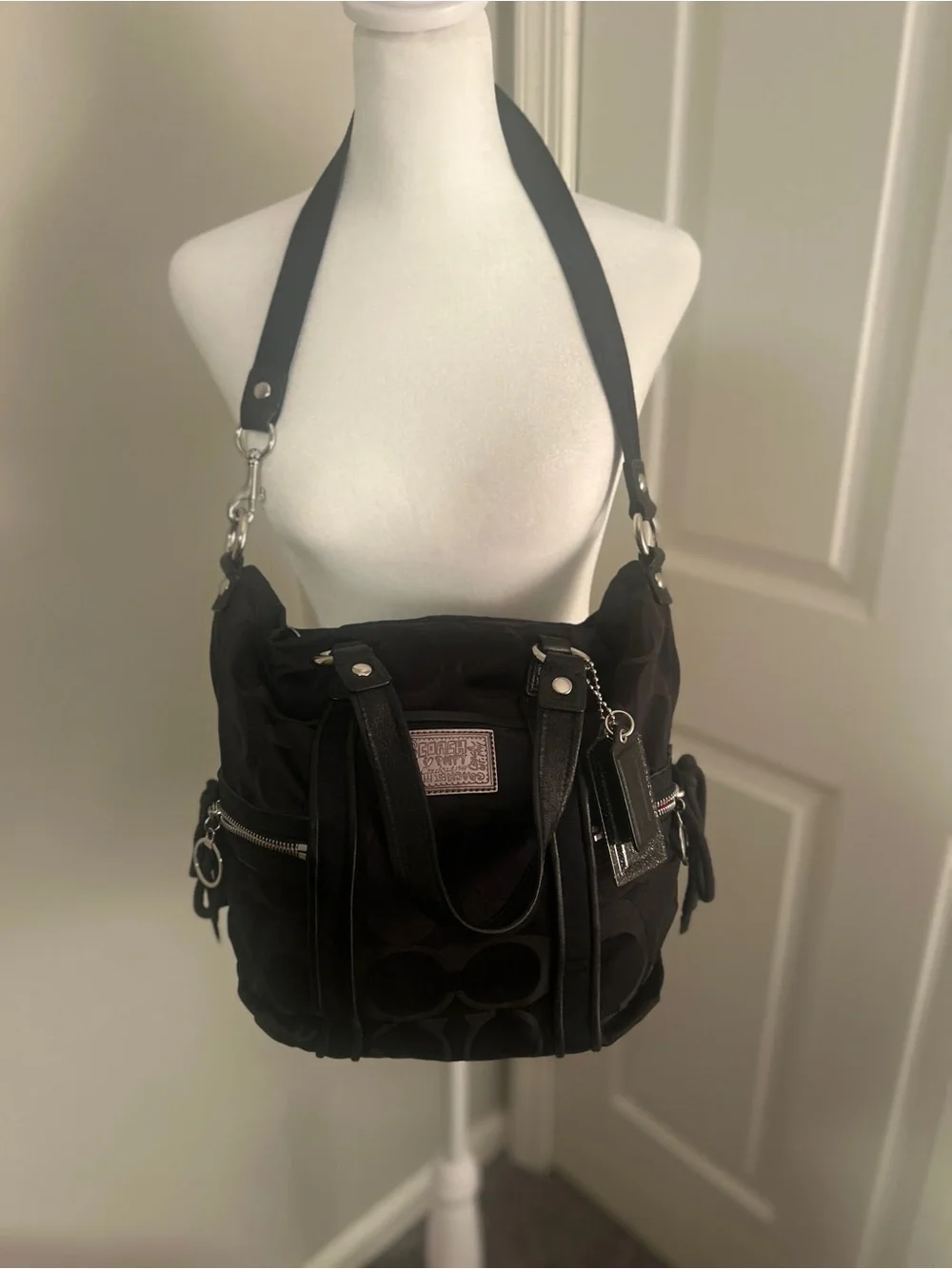 COACH Black Poppy Purse Y2K